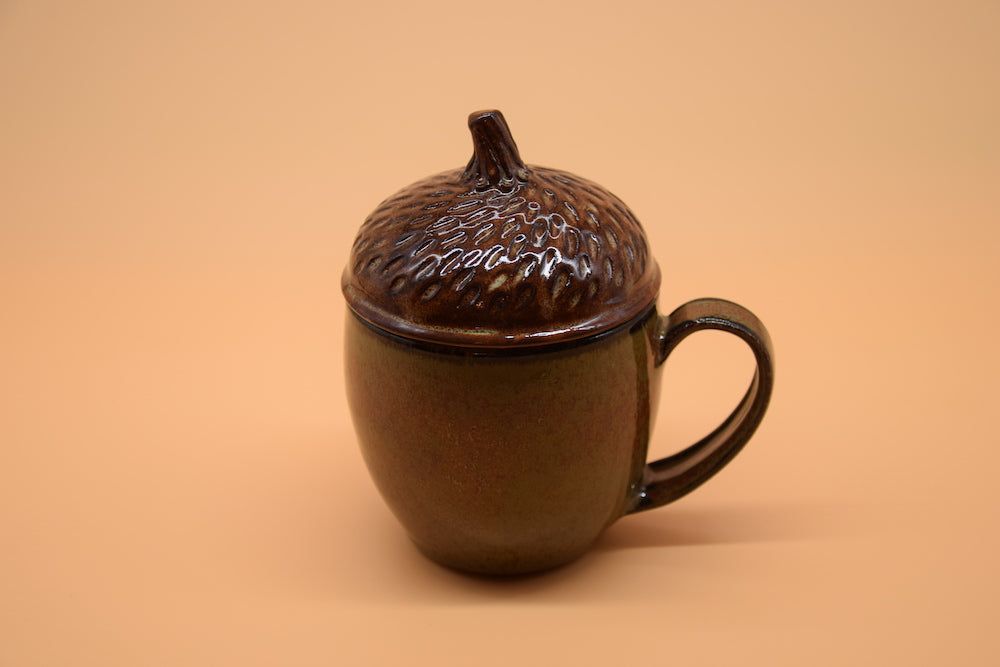Lidded Acorn Mug