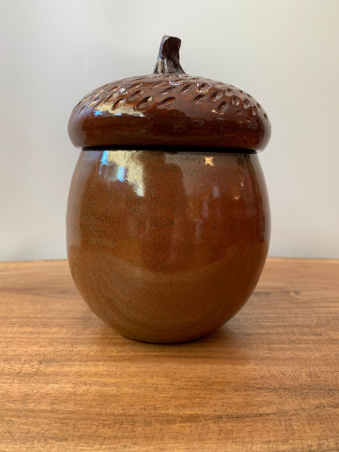 Lidded Acorn Jar -- Brown