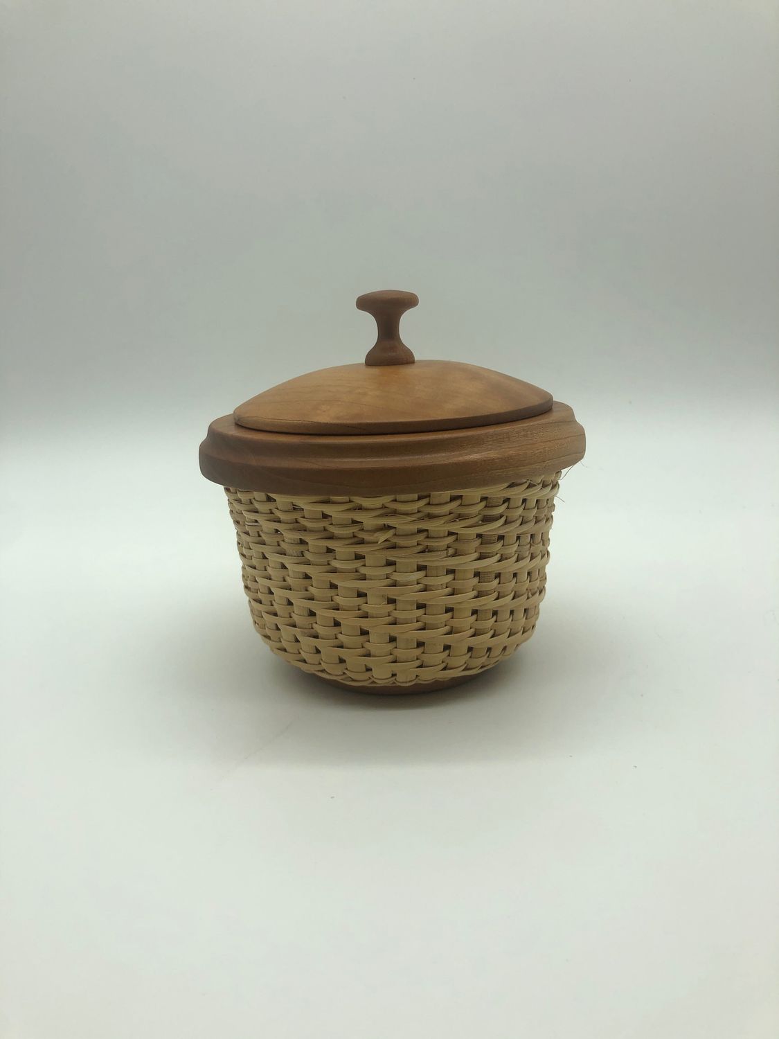 Petite Cherry Lidded Nantucket Basket