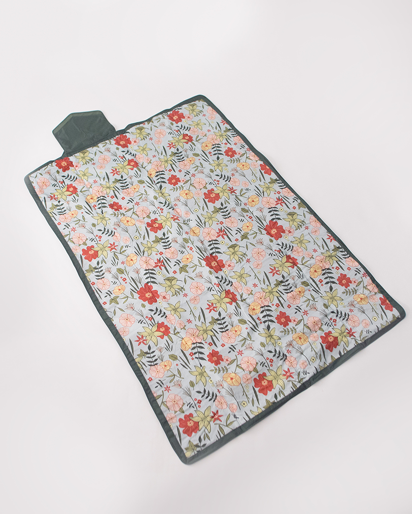 Primrose Patch 5x10 Outdoor Blanket