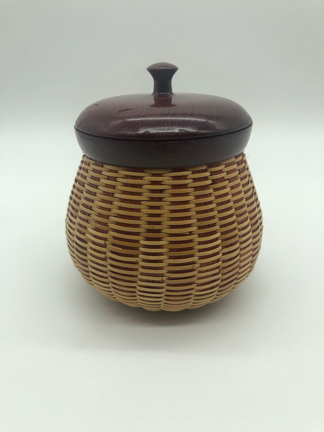 Pot Belly Lidded Basket