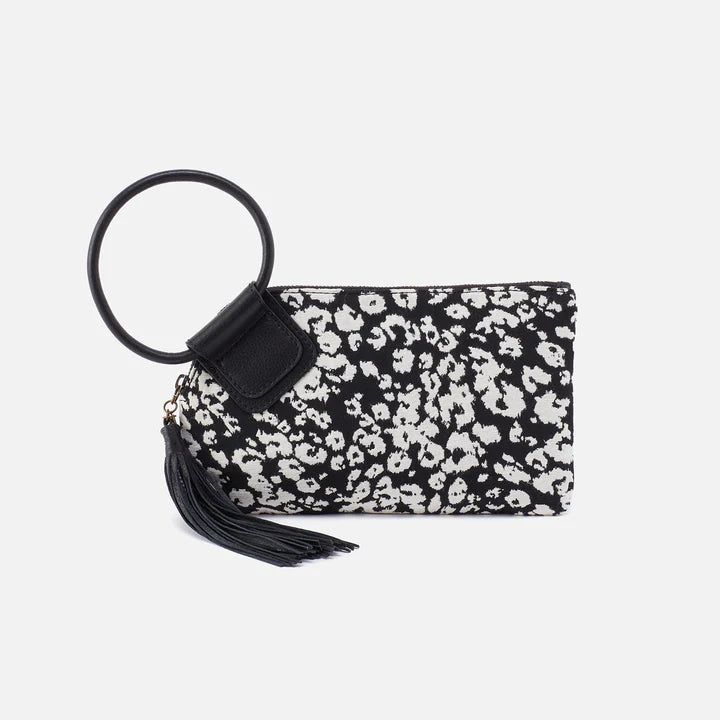 Sable Wristlet in Black &amp; White Leopard