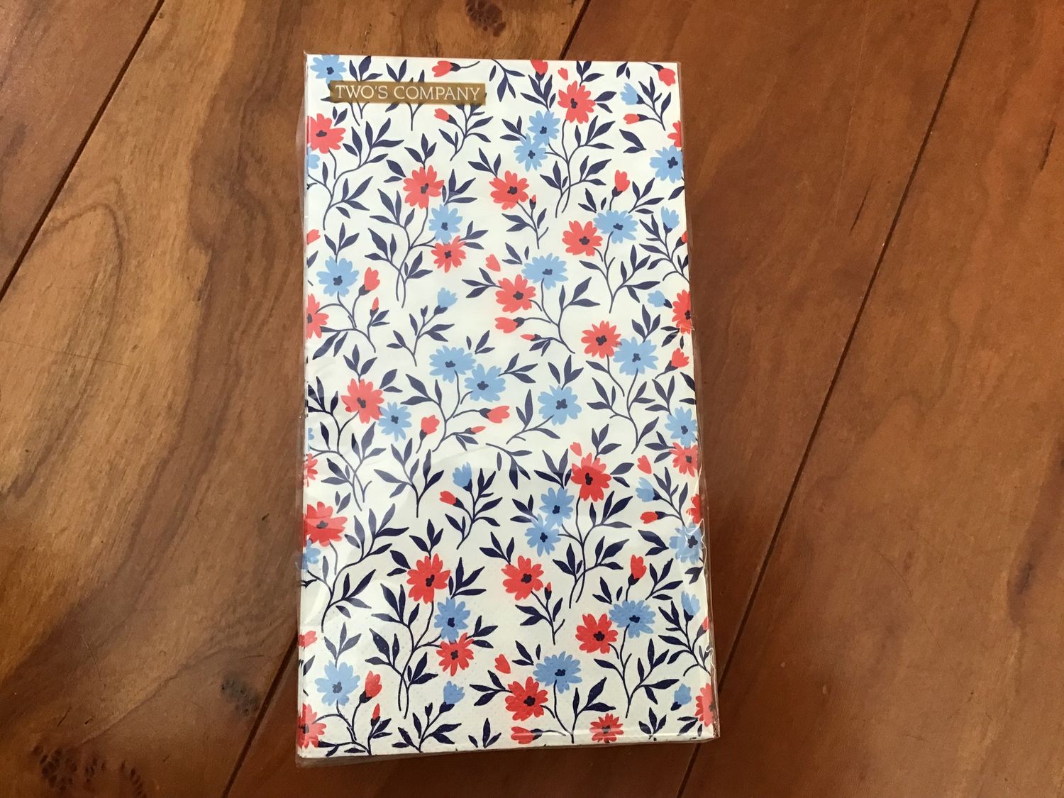 Red, White &amp; Bloom Dinner Napkin