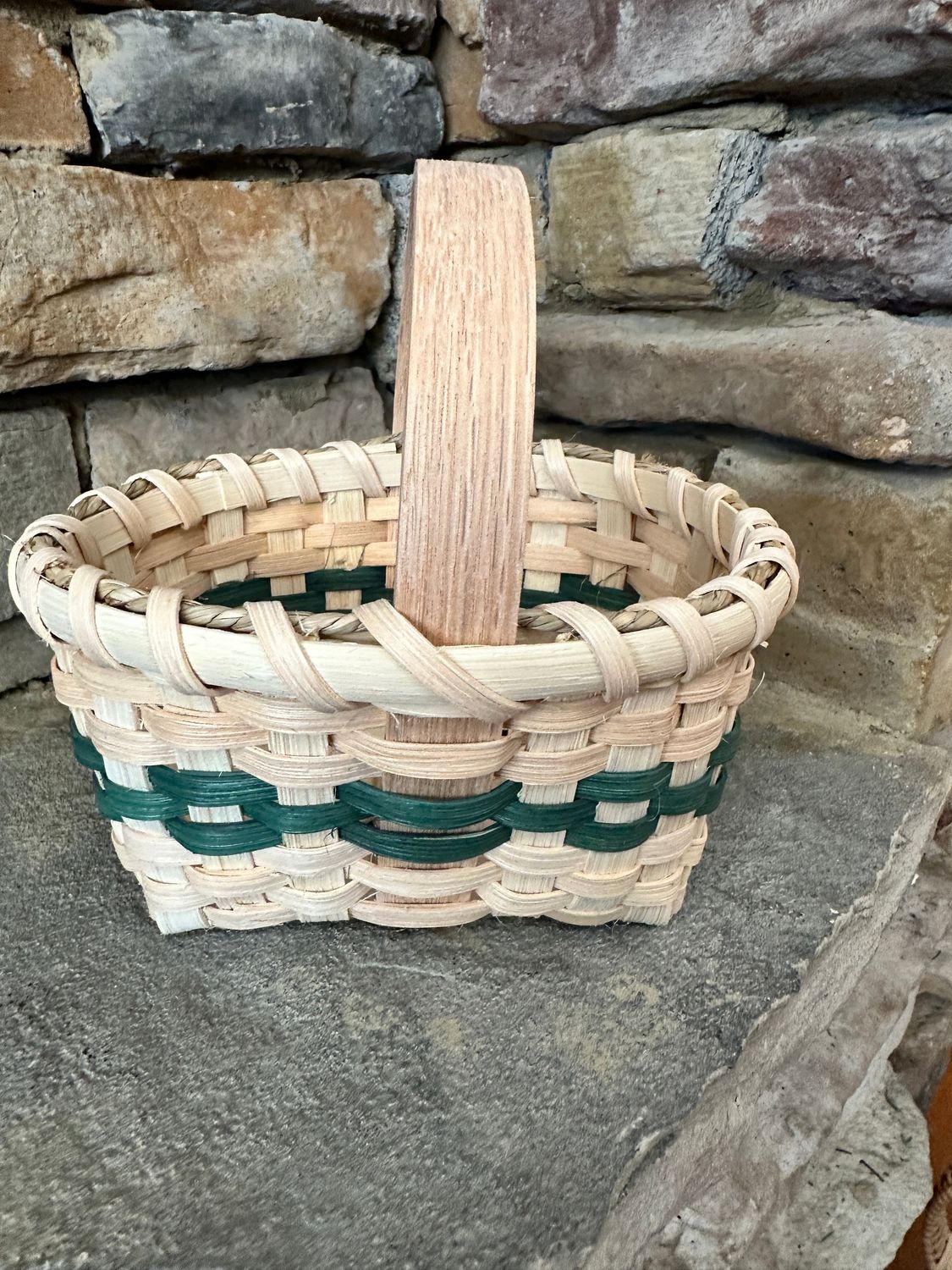 Small Williamsburg Basket