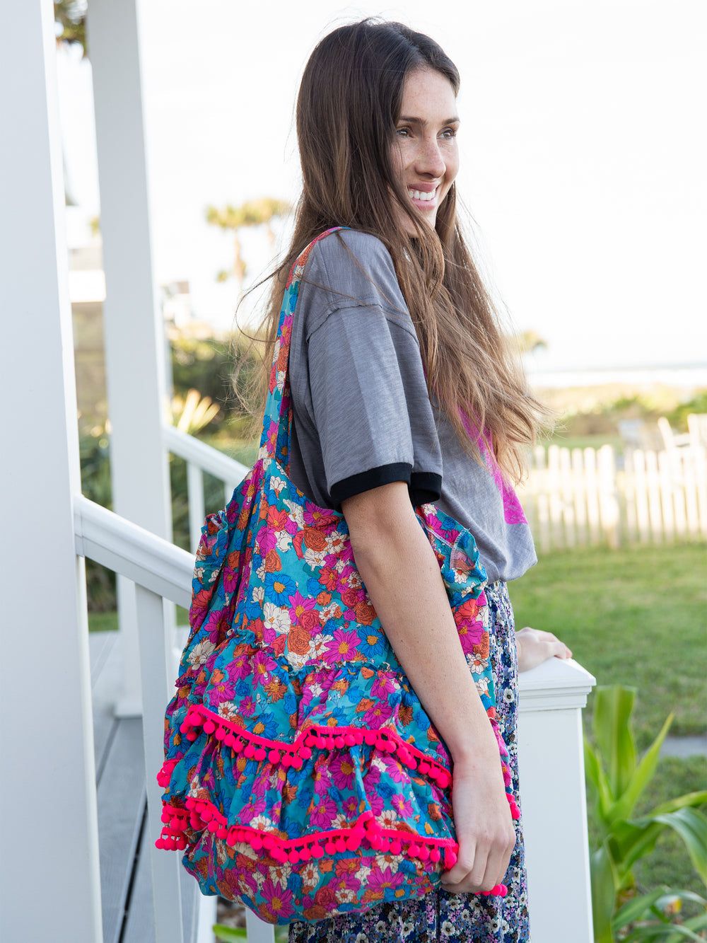 Ruffle Tote