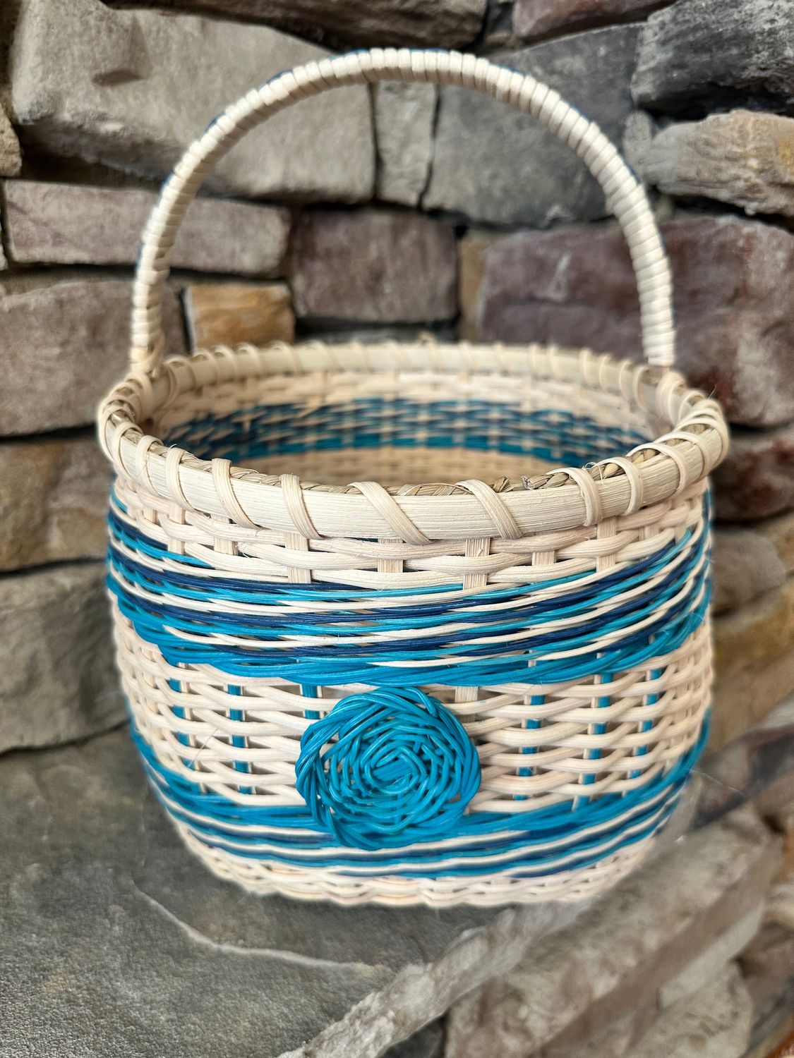Spirals Around the Cathead basket with handle