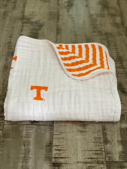 The University of Tennessee Muslin Blanket Quilt