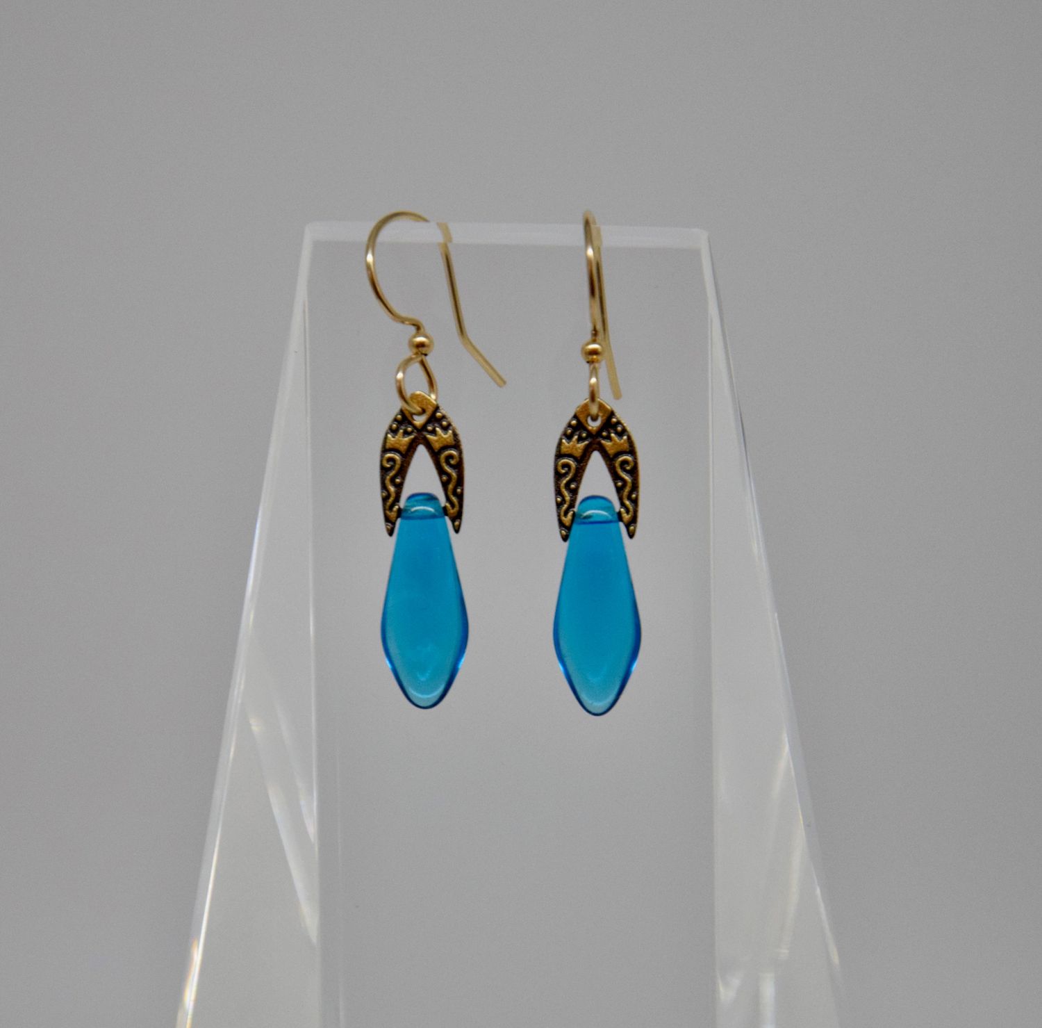 Virginia Crystal Drop Earrings
