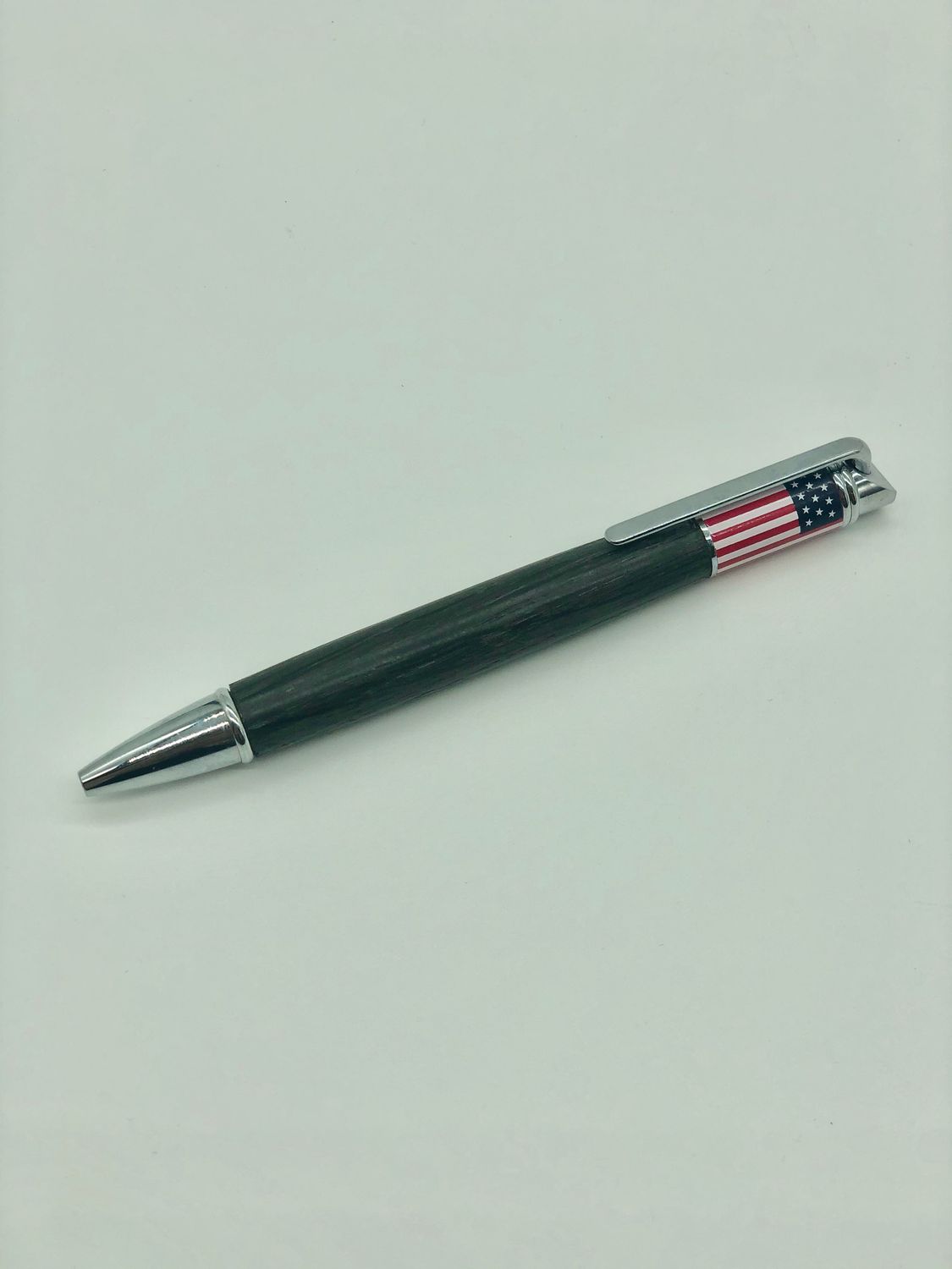 Wooden American Flag Pen