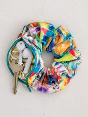 Hideaway Scrunchie, Color: Fuchsia Marigold