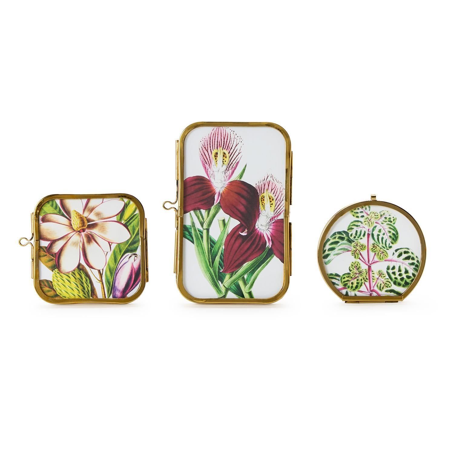Mini Metal Frames with Antique