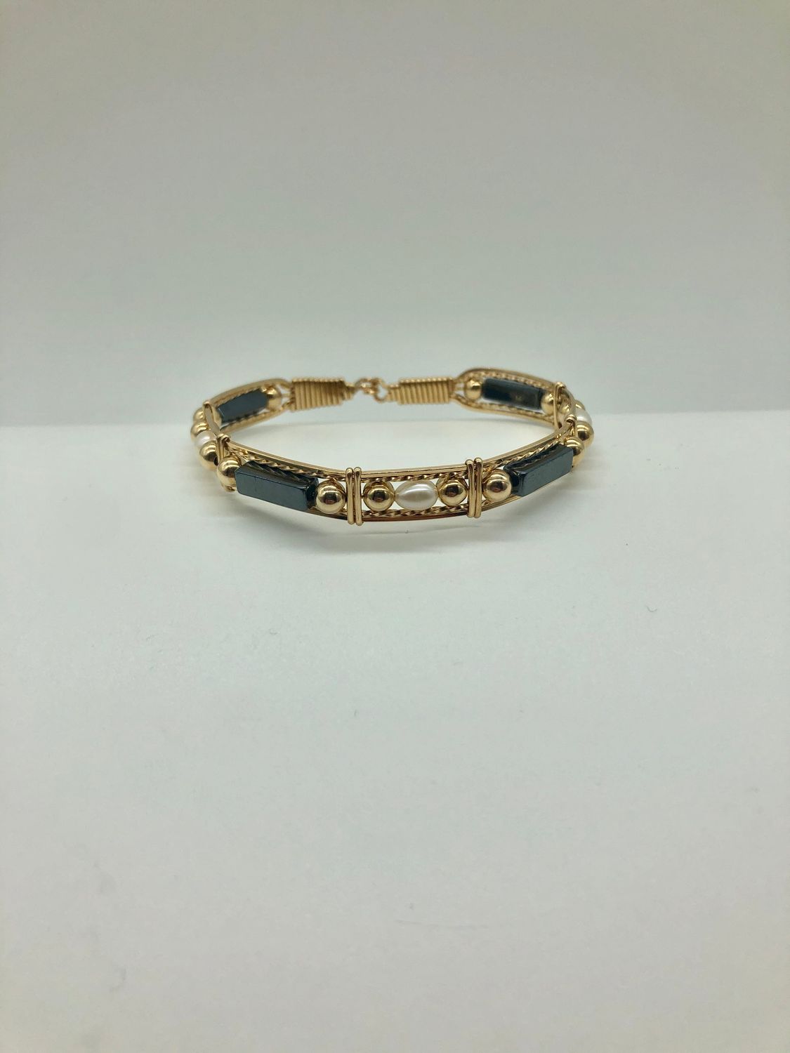 Pearl &amp; Hematite- Ronaldo Bracelet