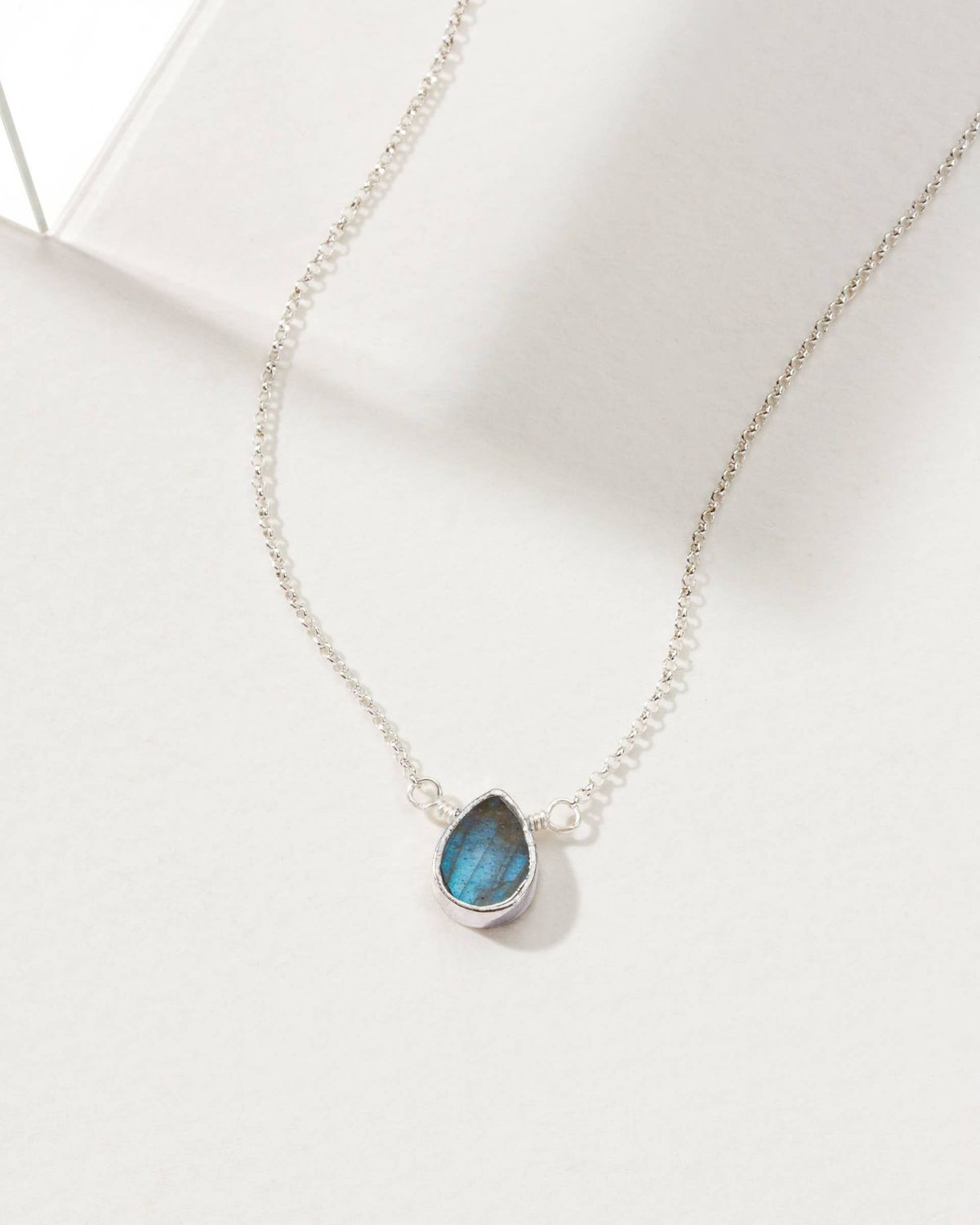 Silver &amp; Labradorite Delicate Gemstone Necklace