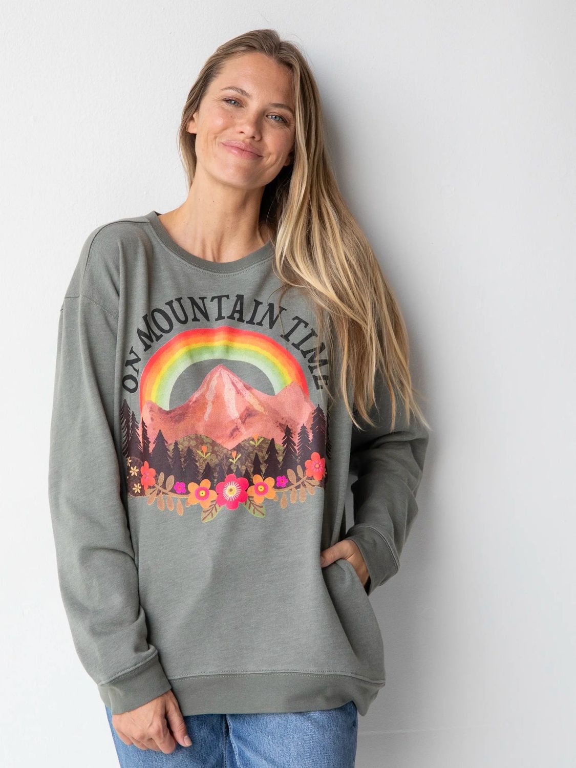 SALE-Comfy Pocket Sweatshirt- Mountain Time