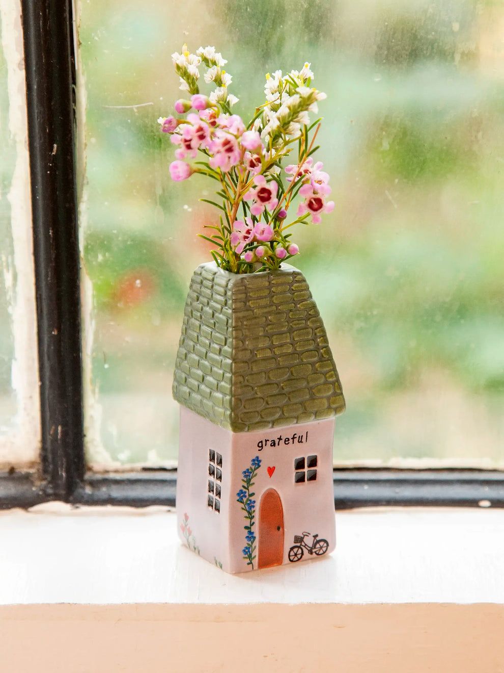 Cottage Bud Vase, Style: Coffee
