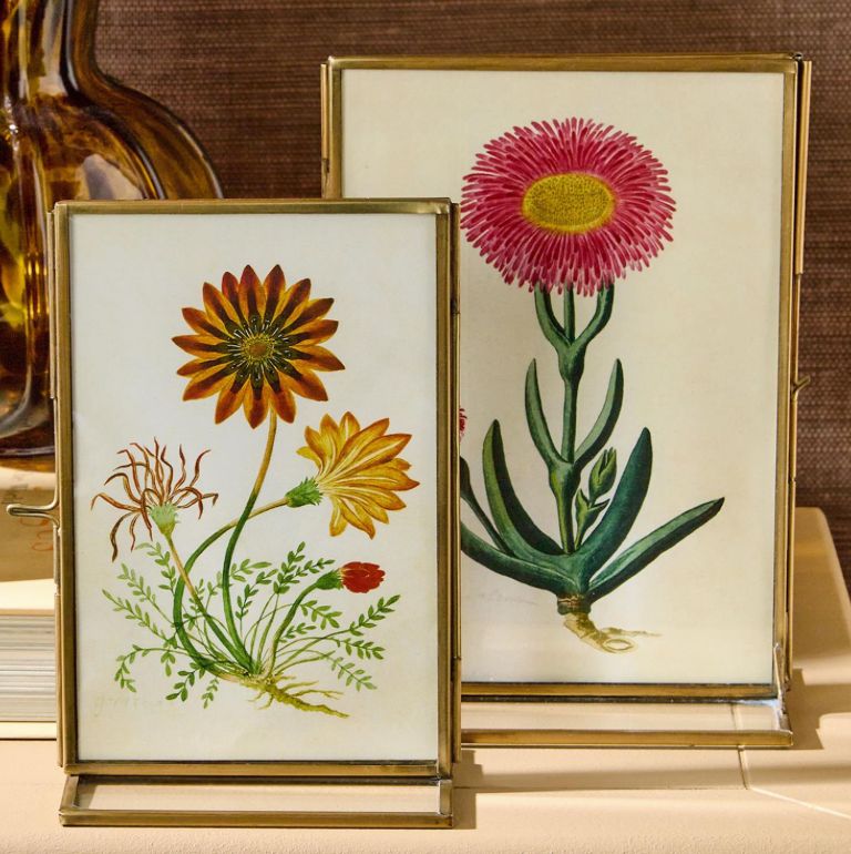 Double sided Metal Frames