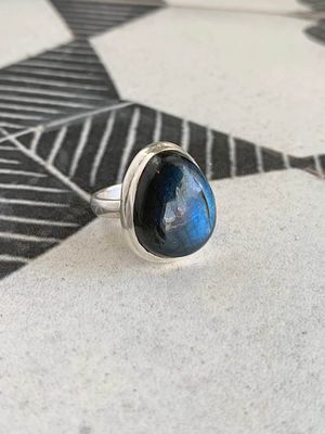 Deep Grey Blue Labradorite Silver Ring