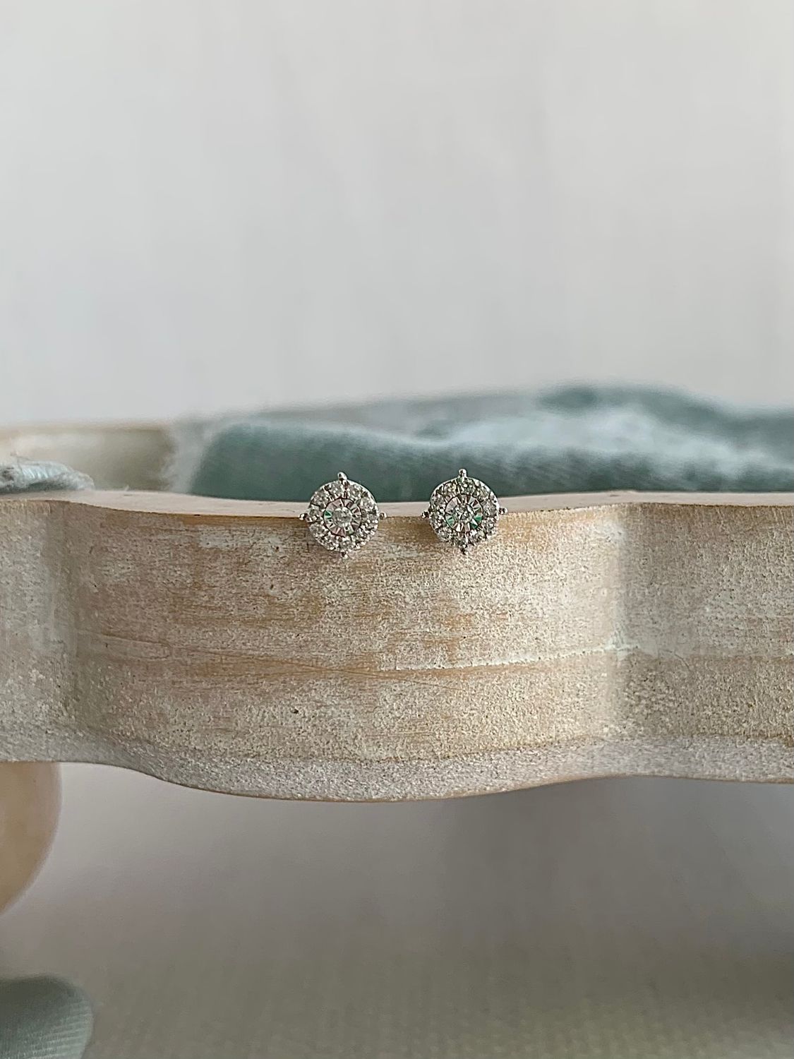 Dainty Timeless Diamond 14k White Gold Stud Earrings