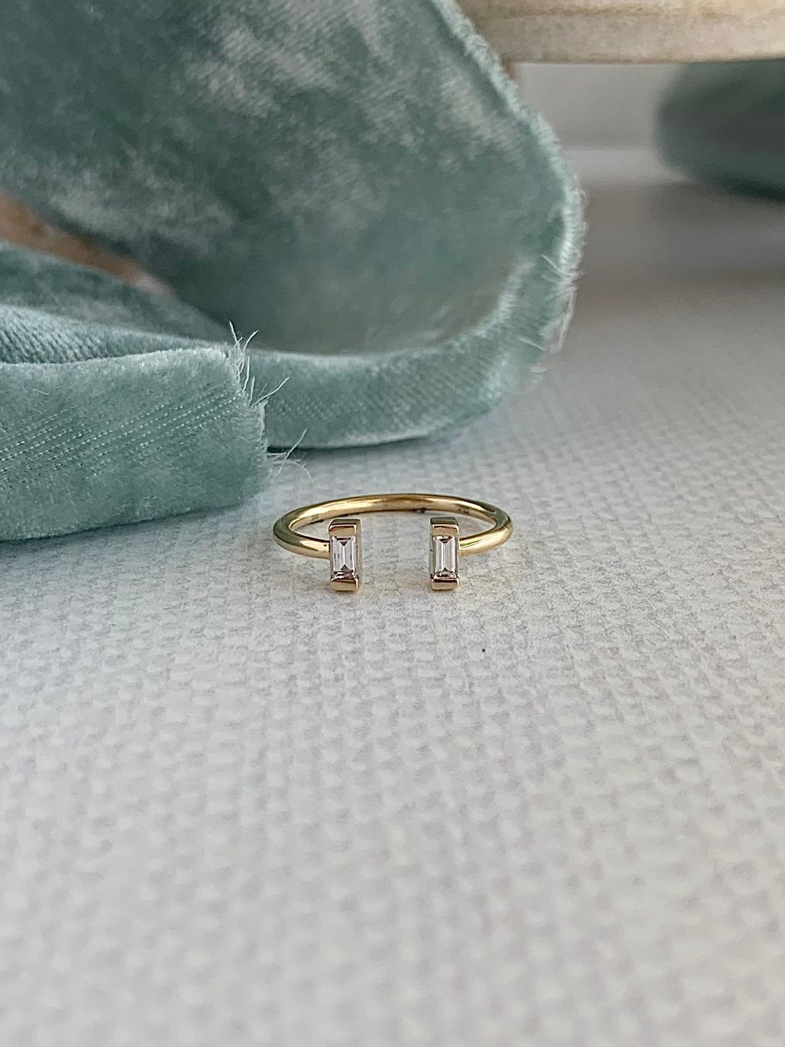 Split Diamond 14k Yellow Gold Ring