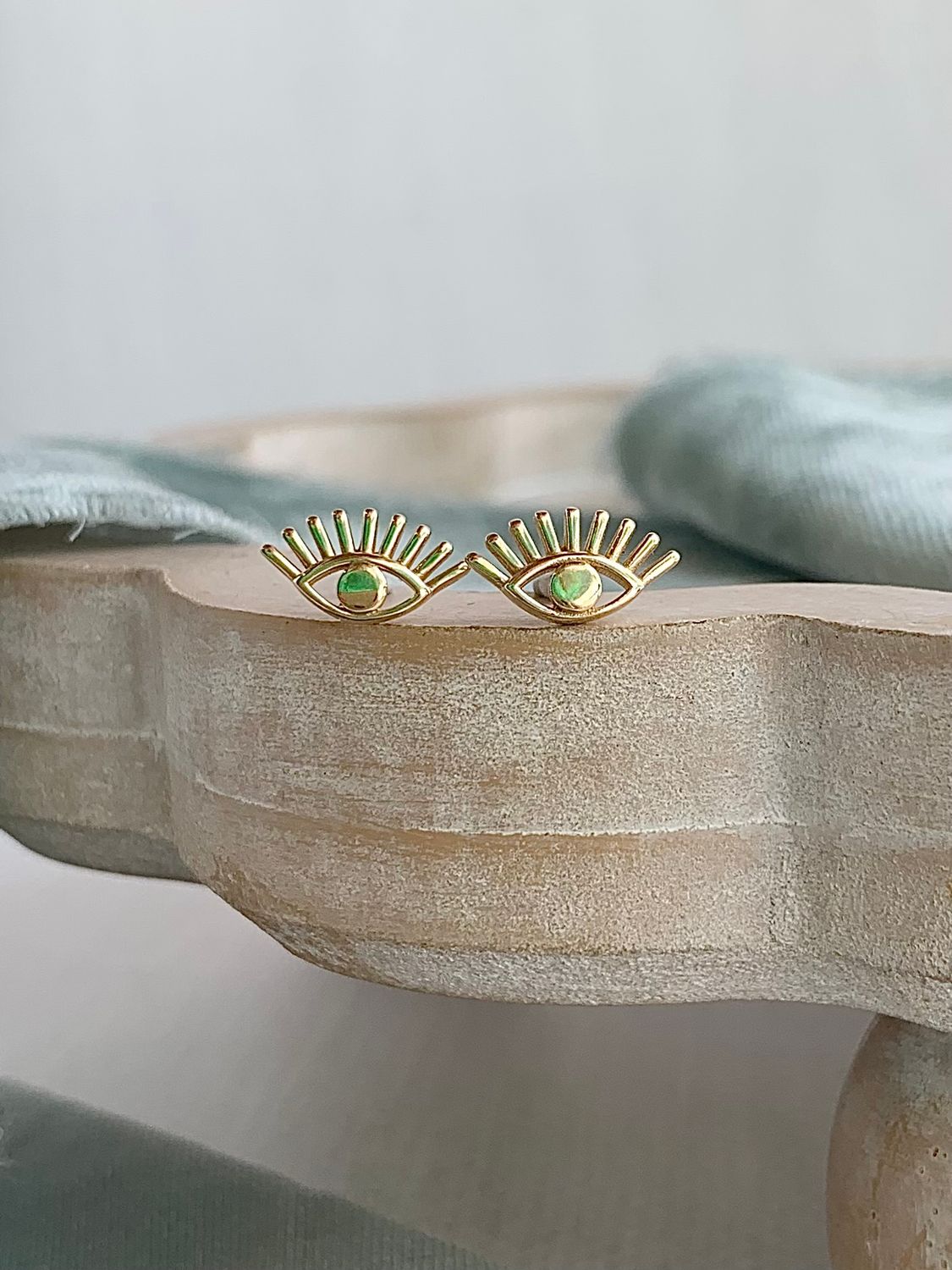 Bright Eyes 14k Yellow Gold Stud Earrings