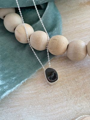 Dark Geode Silver Necklace