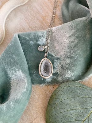 Sparkly Druzy Quartz Tiny Diamond Silver Necklace