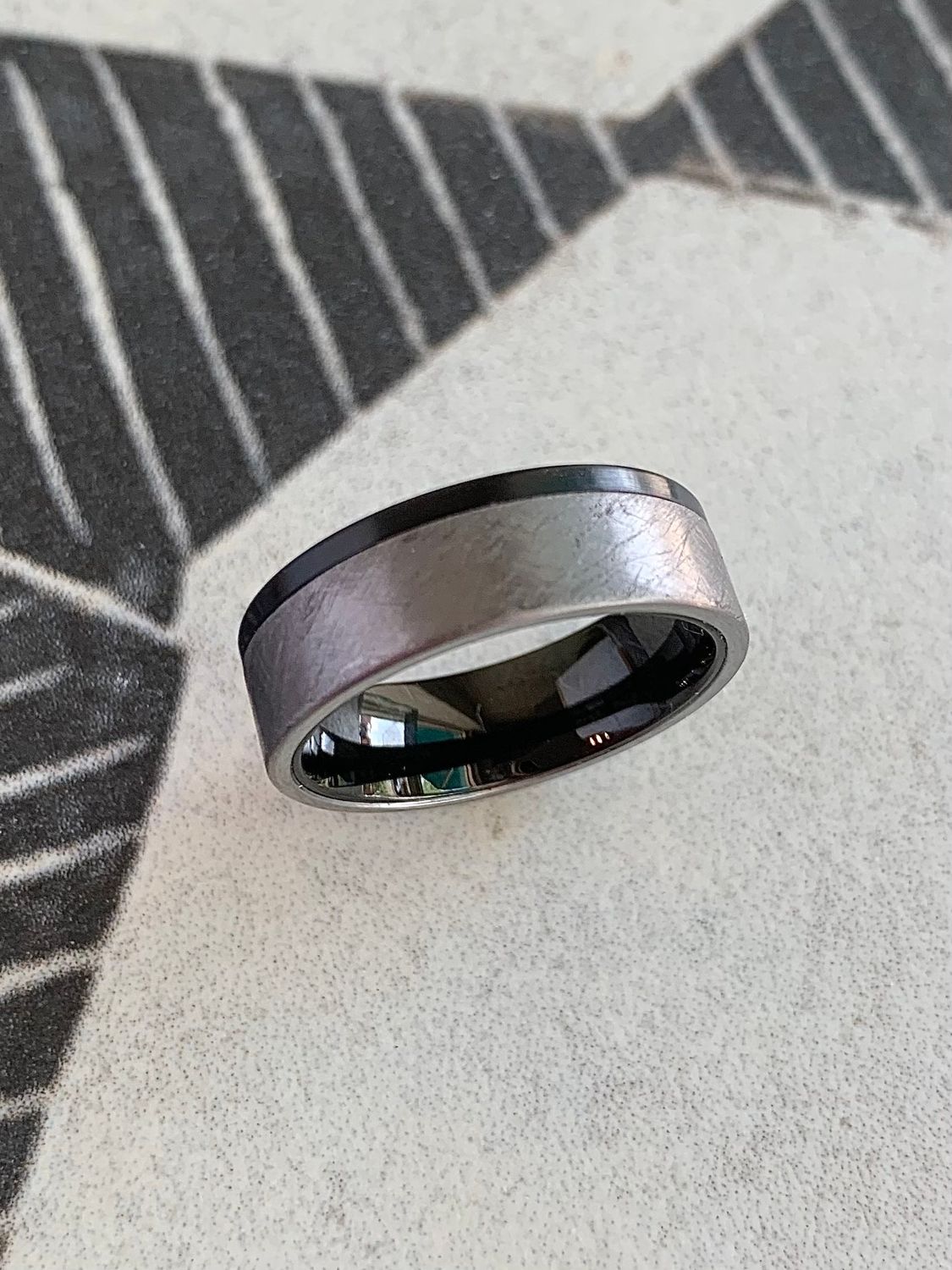 7mm Tantalum Black Stainless Steel Men's Wedding Band