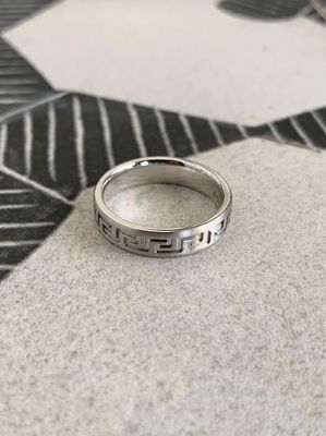 14K White Gold 5mm Greek Key Band