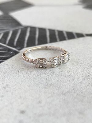 Clara 18k White Gold Diamond Ring