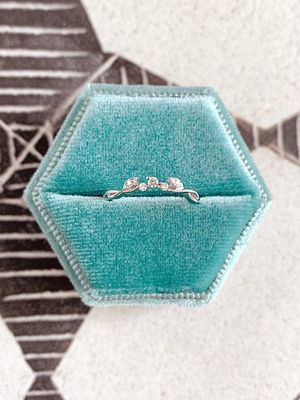 Flourishing Bud Diamond 14k White Gold Band