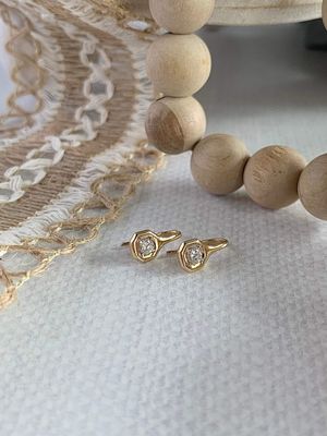 Ideal Diamond 14k Yellow Gold Earrings