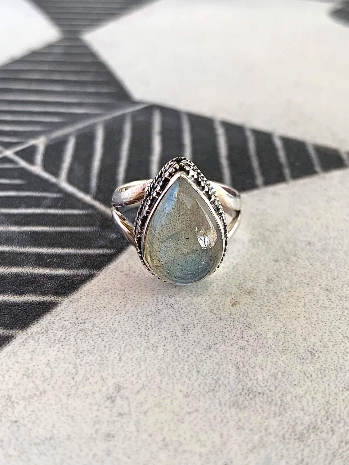 Crown Chakra Labradorite Silver Ring