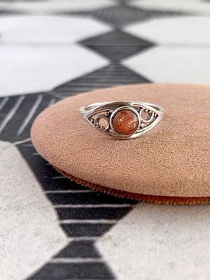 Wise Sunstone Silver Ring