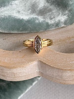 Violette Marquise Cut 10X5mm Moissanite 14k Yellow Gold Engagement Ring