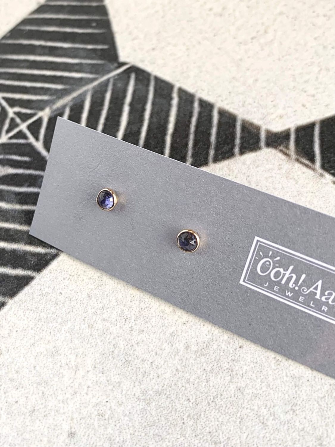 Mellow Iolite 14k Yellow Gold Stud Earrings