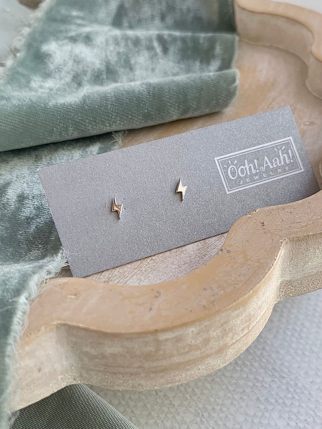 Inspiration Strikes 14k White Gold Stud Earrings