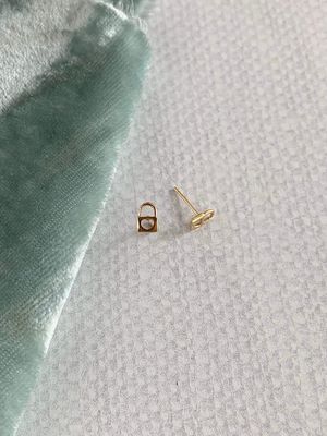 Love Lock 14k Yellow Gold Stud Earrings