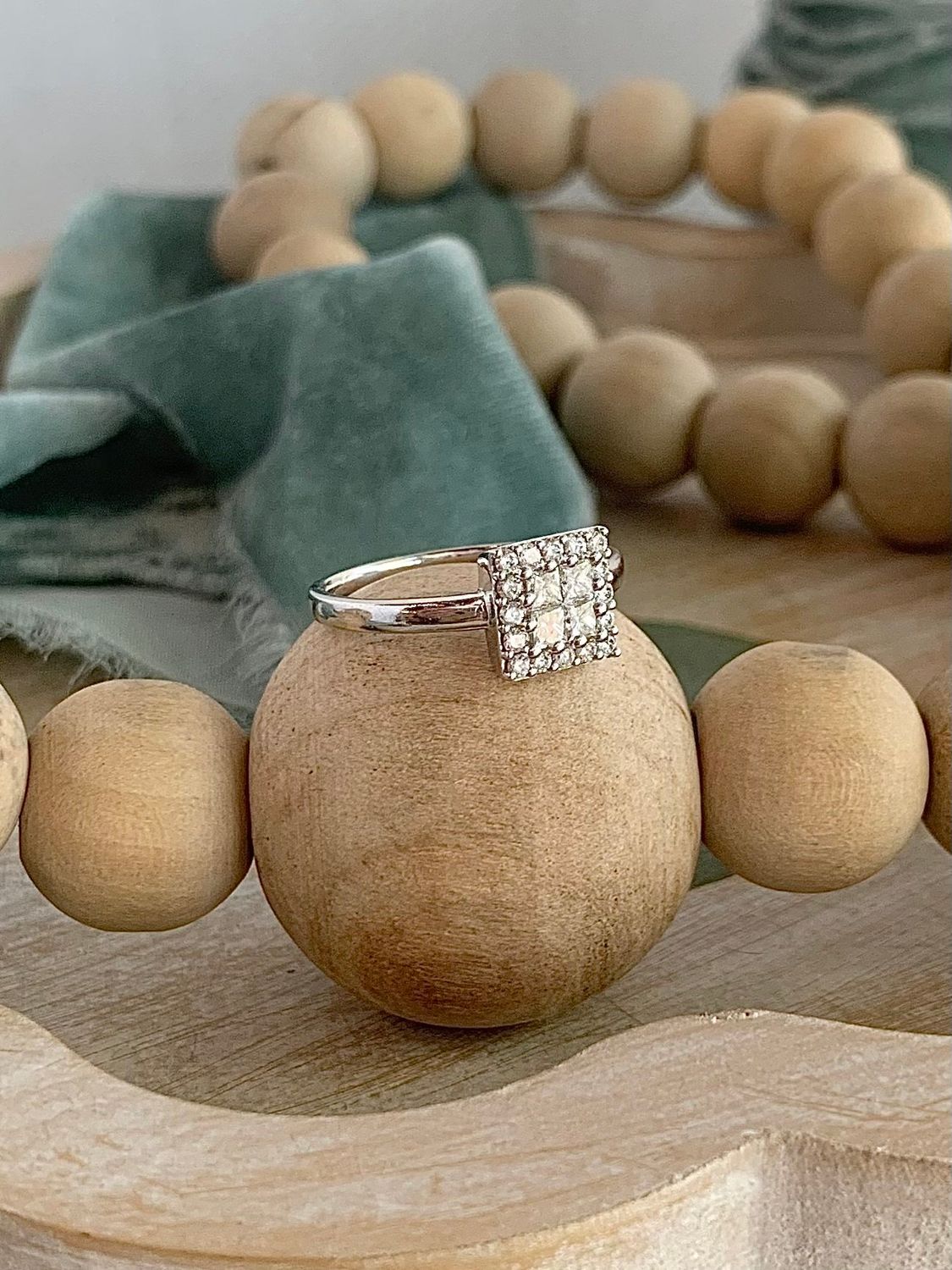 Marisol 14k White Gold Diamond Engagement Ring