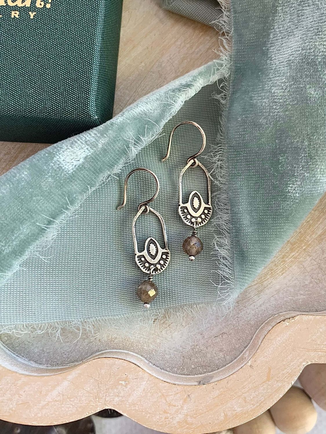 Wanderer Brown Zircon Silver Earrings