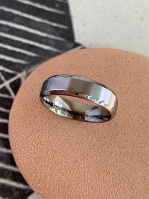 6mm Tantalum Beveled Edge Satin Finish Center High Polish Edge Wedding Band