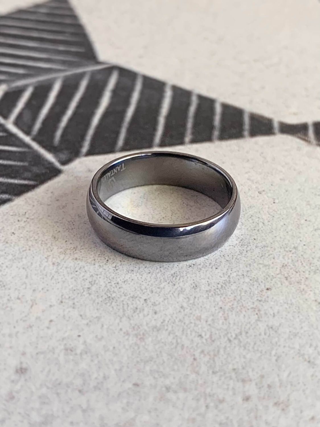 6mm Tantalum High Polish Domed Wedding Band
