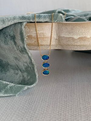 Bright Natural Australian Opal Trio 14k Yellow Old Necklace