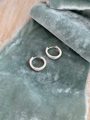 Classic Traveler Silver Huggie Earrings