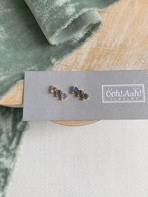 Labradorite Trio Prong Set 14k Yellow Gold Studs