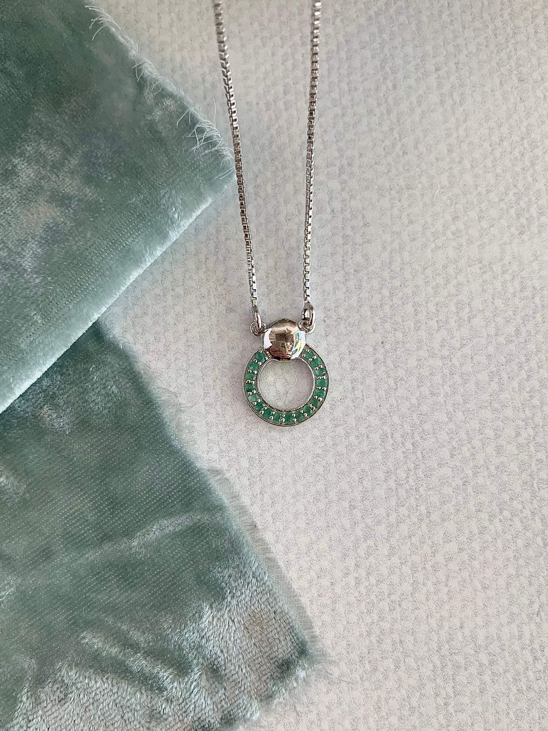 Emerald Silver Circle Necklace