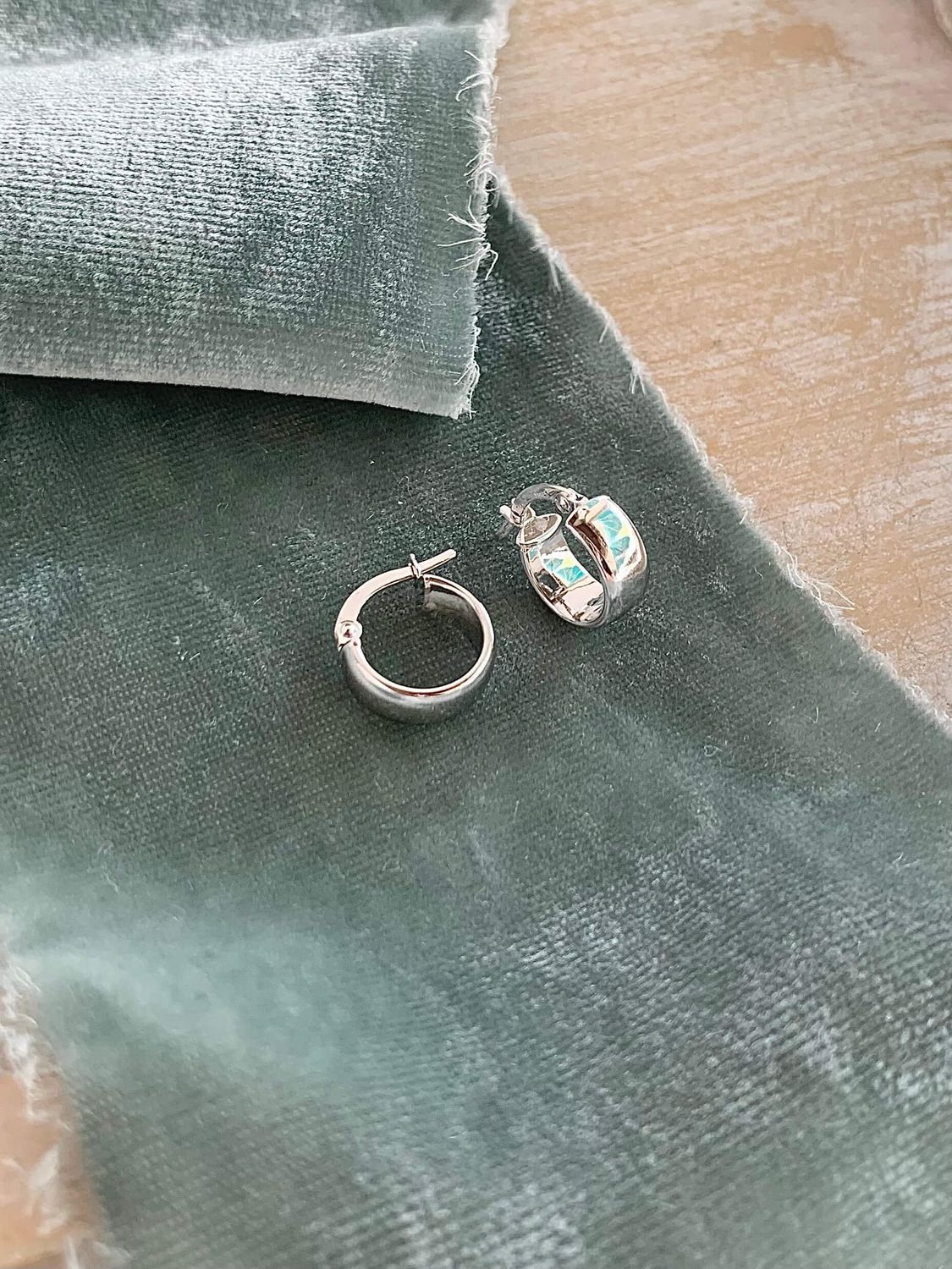 Wide Classic 14k White Gold Hoop Earrings