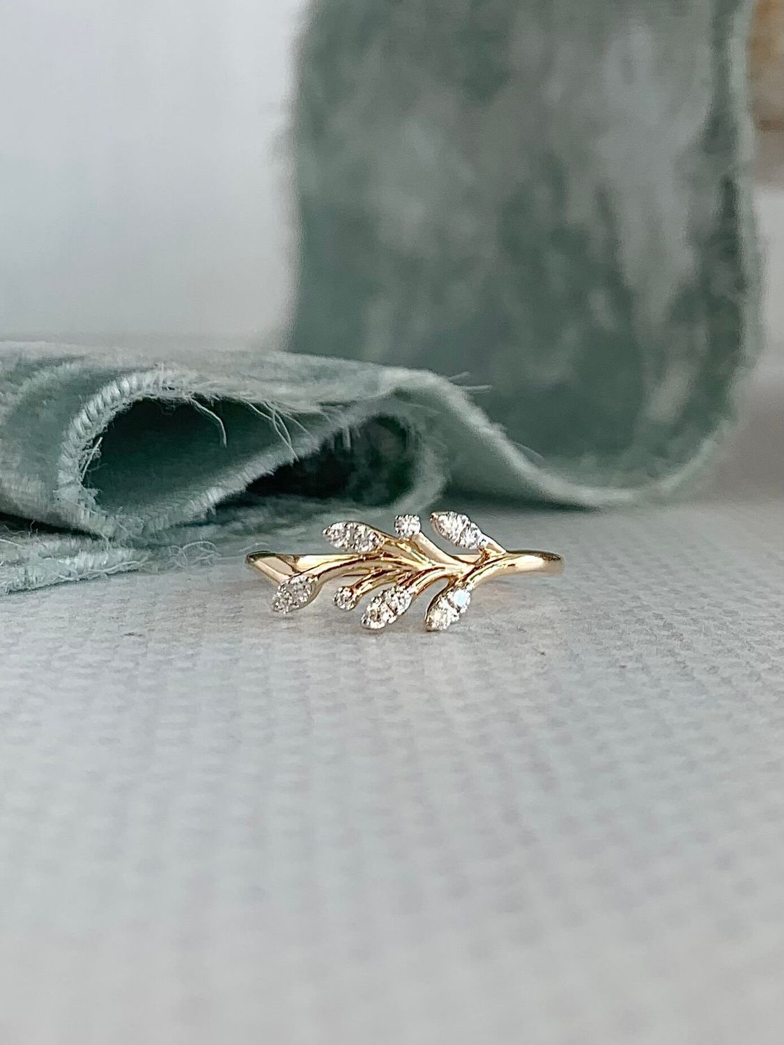 Blossoming Diamond 14k Yellow Gold Ring