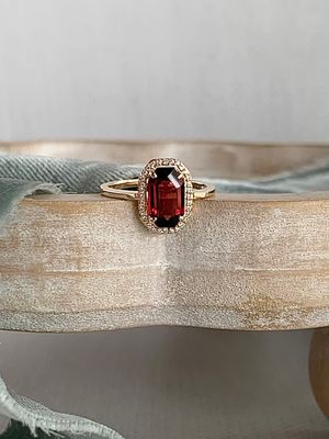 Baroness Garnet Diamond 14k Yellow Gold Ring