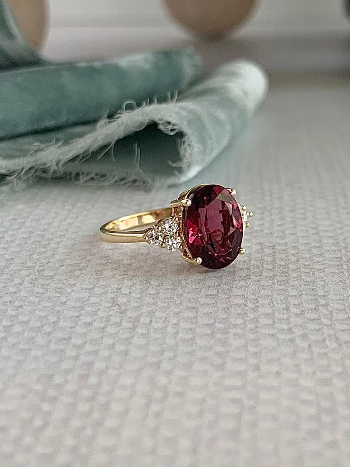 Rhodolite Garnet & Diamond 14k Yellow Gold Ring