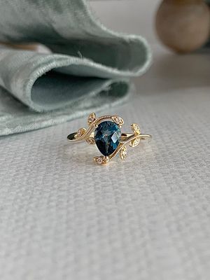 Midnight Garden London Blue Topaz Diamond Vine 14k Yellow Gold Ring